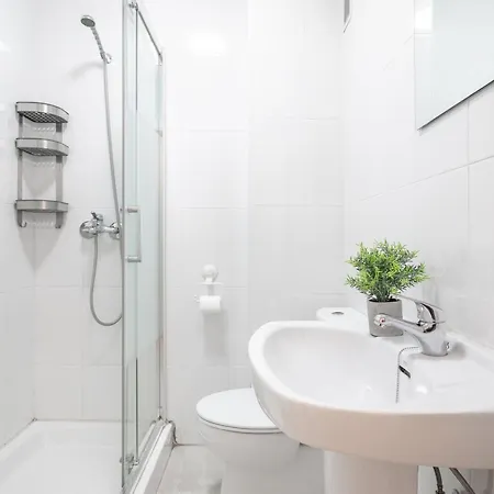 Santos Medicos, Centrico Casco Antiguo